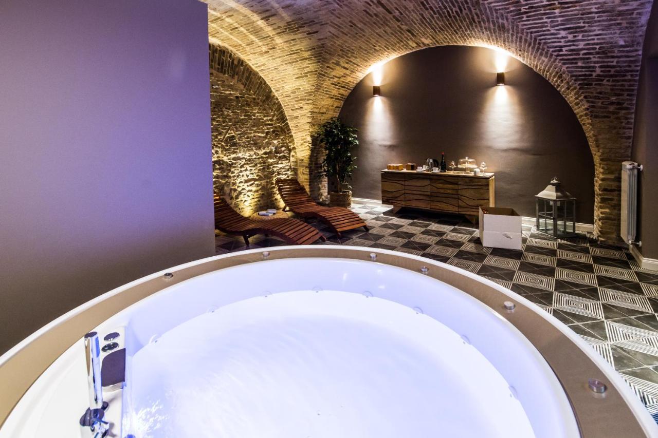 Marie Claire Apartments & Spa Vasto Dış mekan fotoğraf